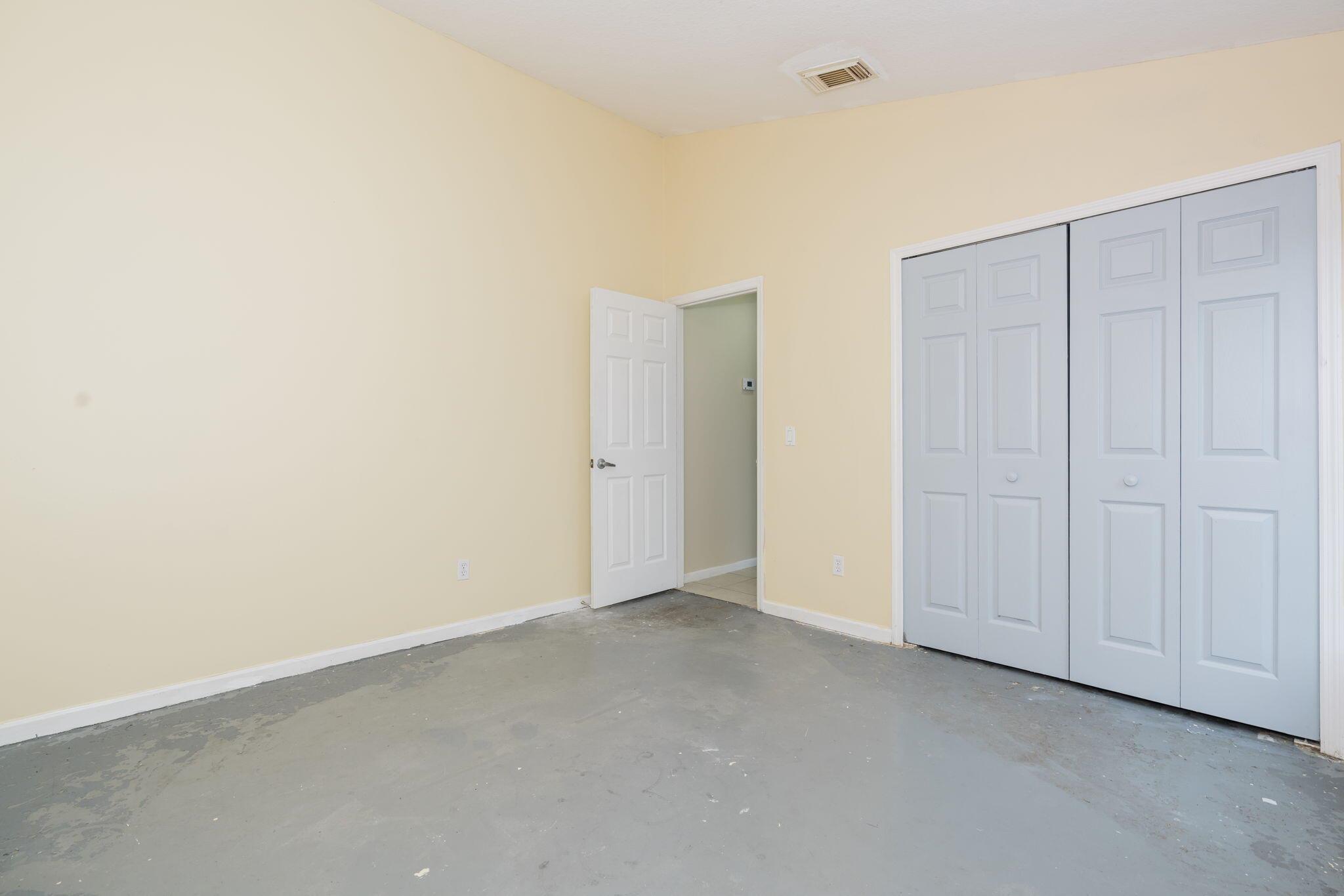 PORT ST LUCIE SECTION 5 - Residential