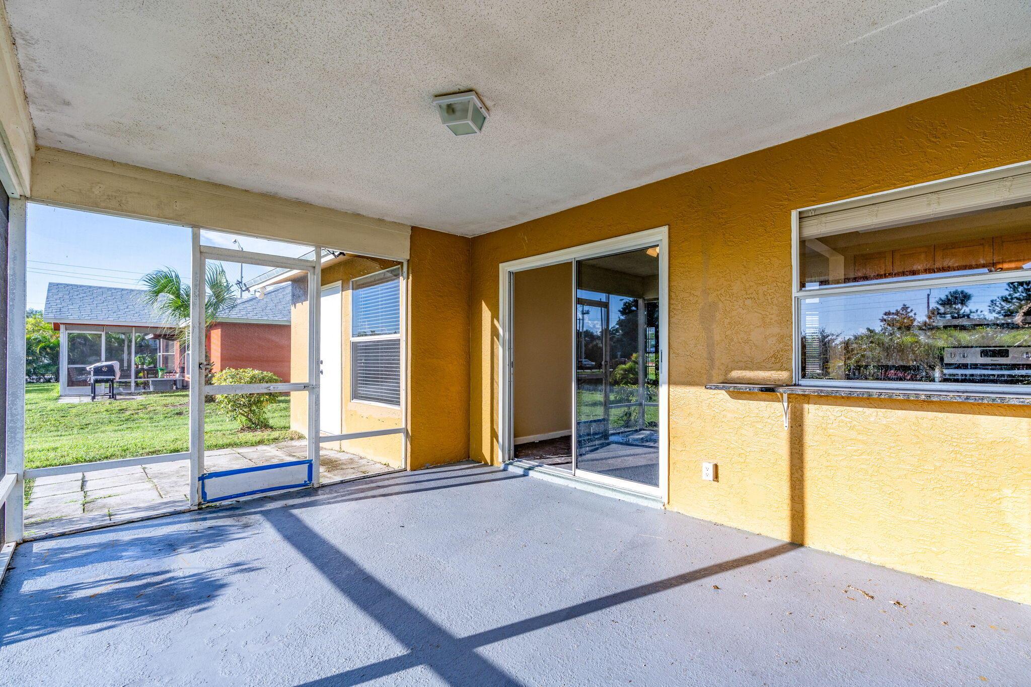 PORT ST LUCIE SECTION 5 - Residential