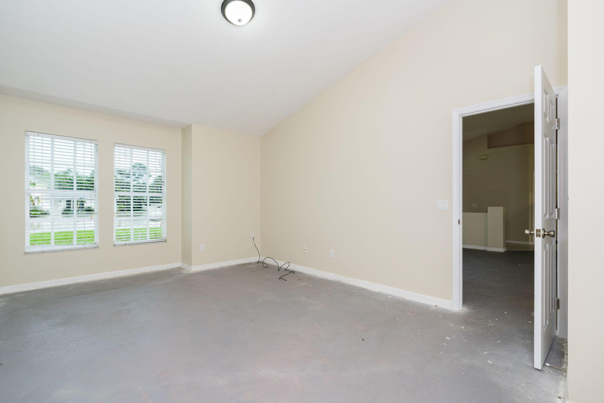 PORT ST LUCIE SECTION 5 - Residential