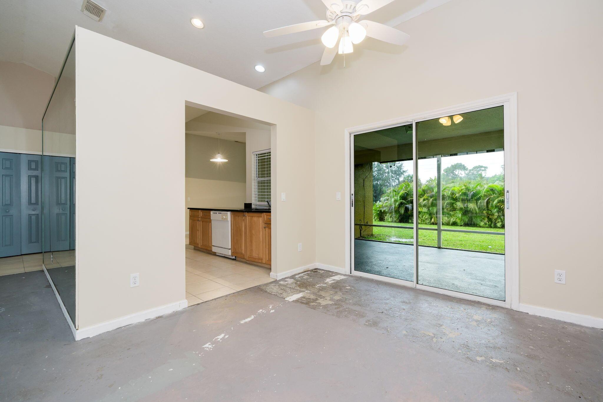 PORT ST LUCIE SECTION 5 - Residential