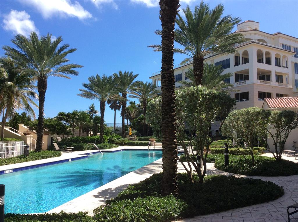 BELLARIA CONDO - Residential