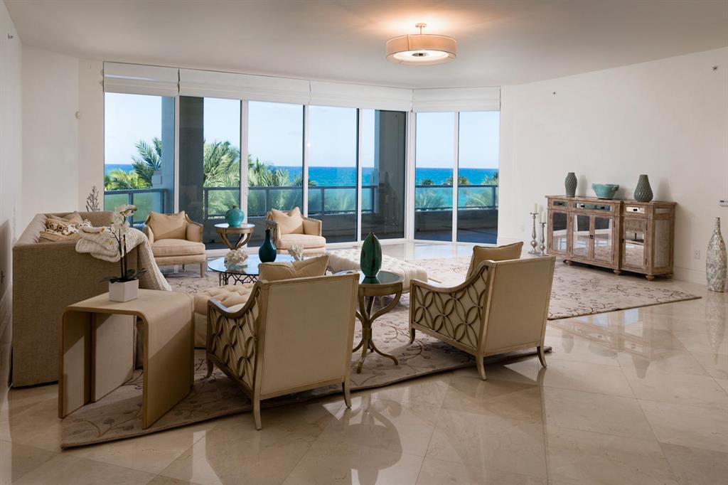 BELLARIA CONDO - Residential