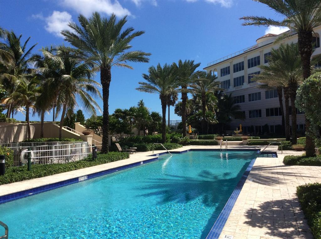 BELLARIA CONDO - Residential