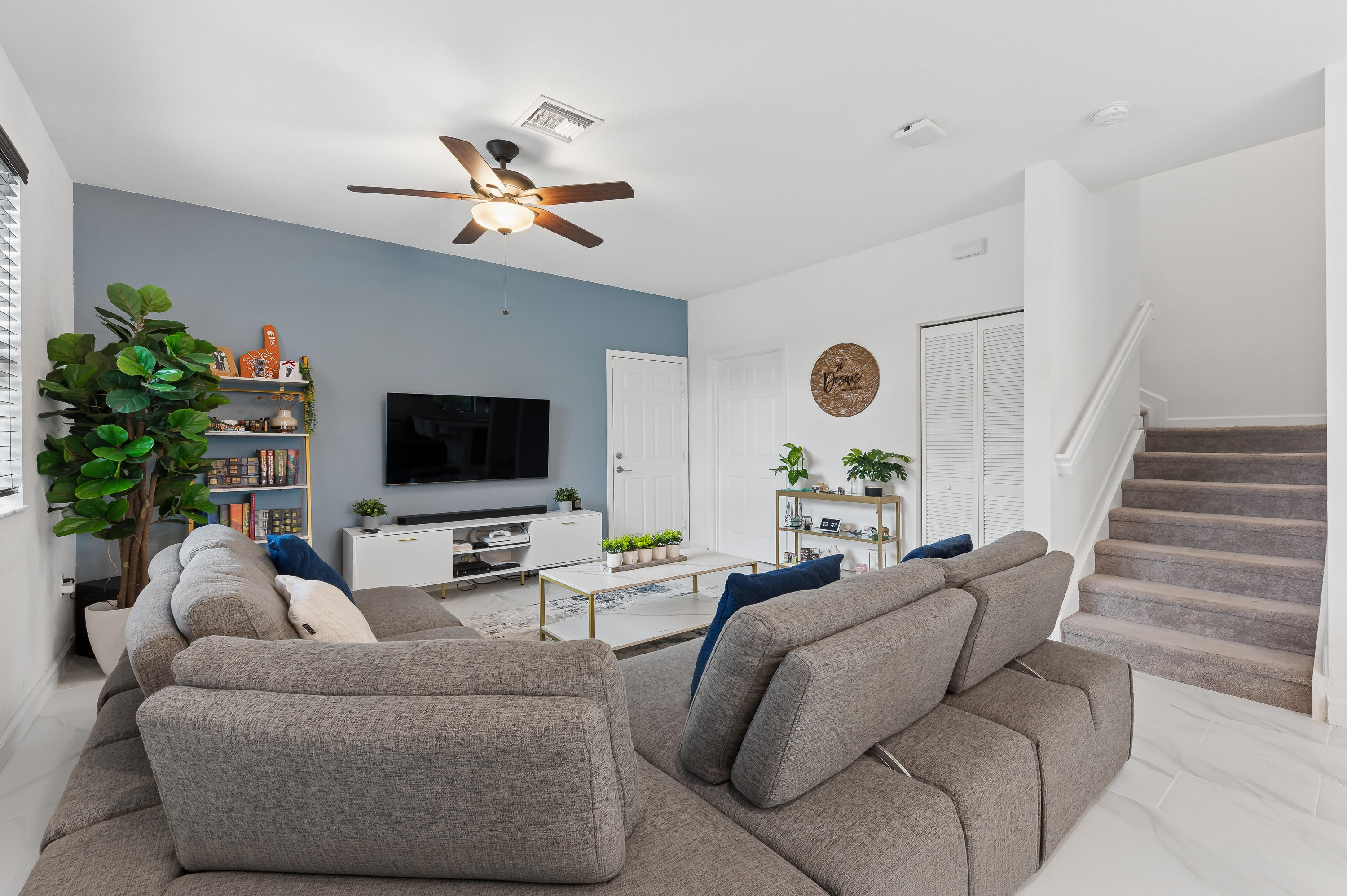 TROTTERS CHASE - Residential