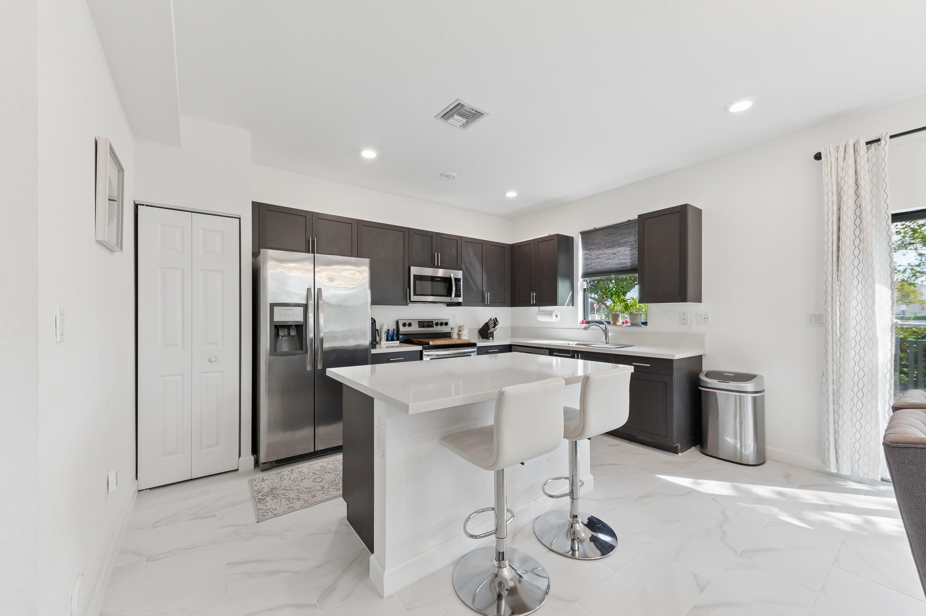 TROTTERS CHASE - Residential