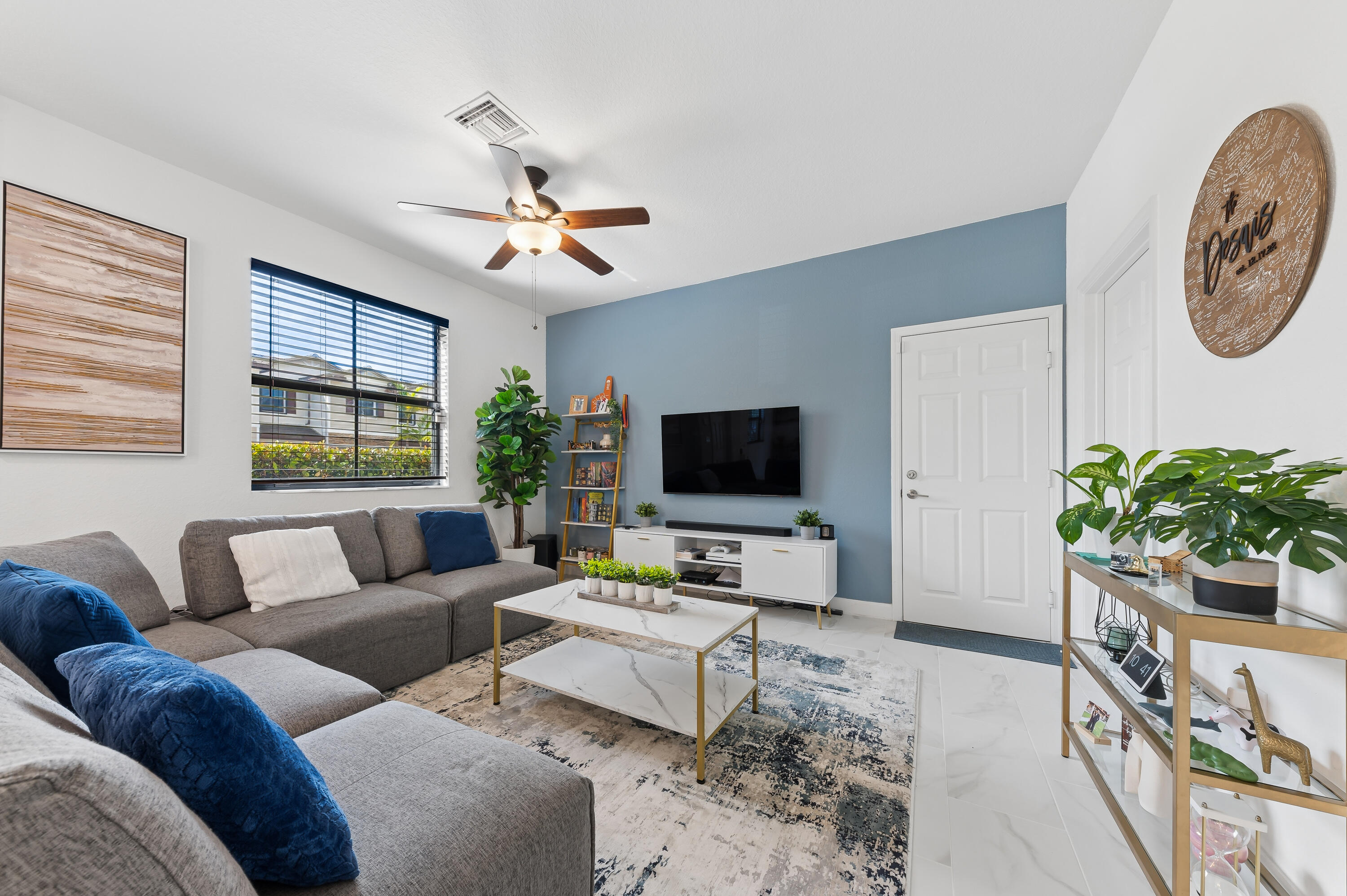 TROTTERS CHASE - Residential