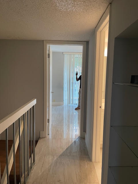 VISTA GARDENS I CONDO - Residential