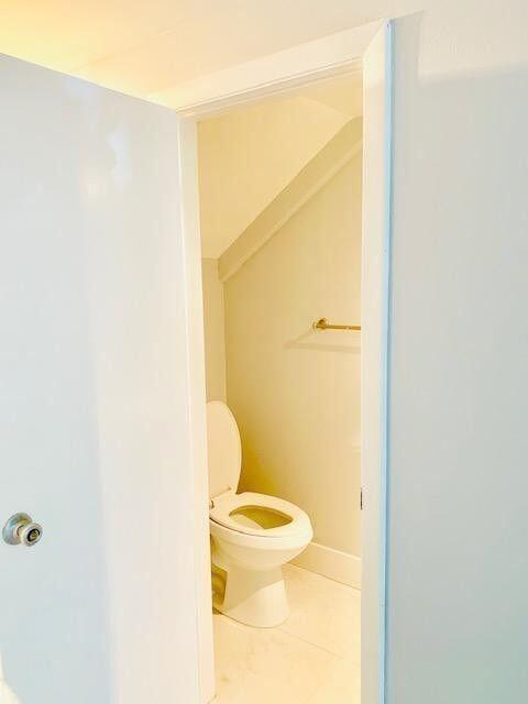 VISTA GARDENS I CONDO - Residential