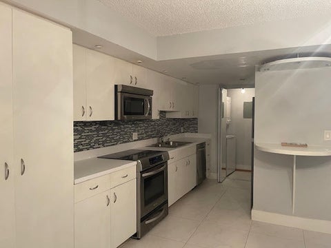 Tiny photo for 793 SE 1st Way #73, Deerfield Beach, FL 33441 (MLS # B26008329)
