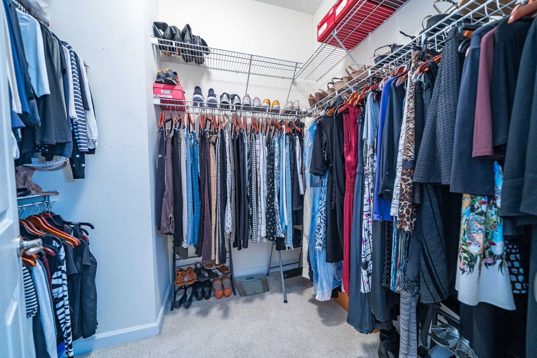 HARBOUR OAKS - Residential Lease