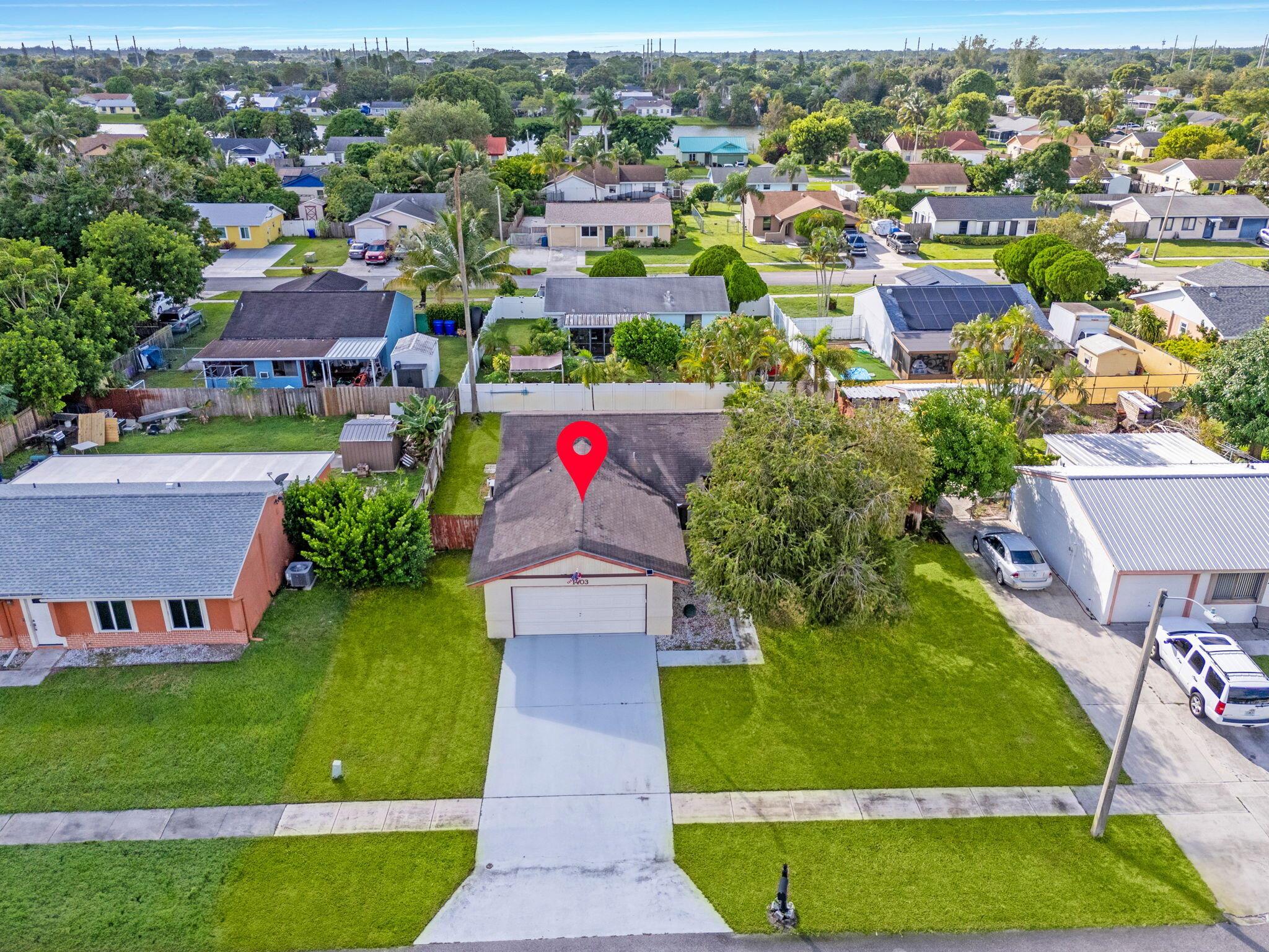 COUNTERPOINT ESTATES 10 - Residential