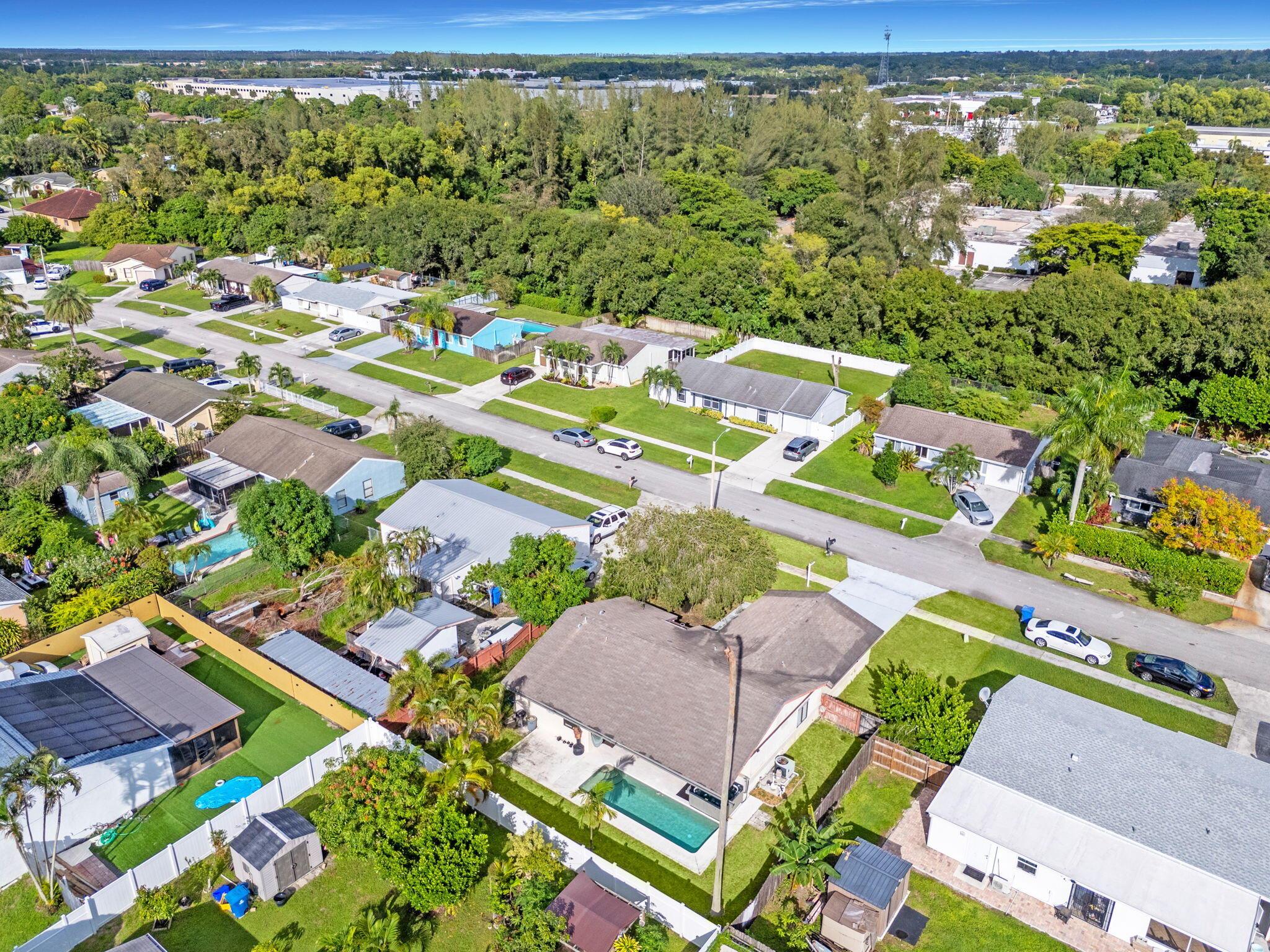 COUNTERPOINT ESTATES 10 - Residential