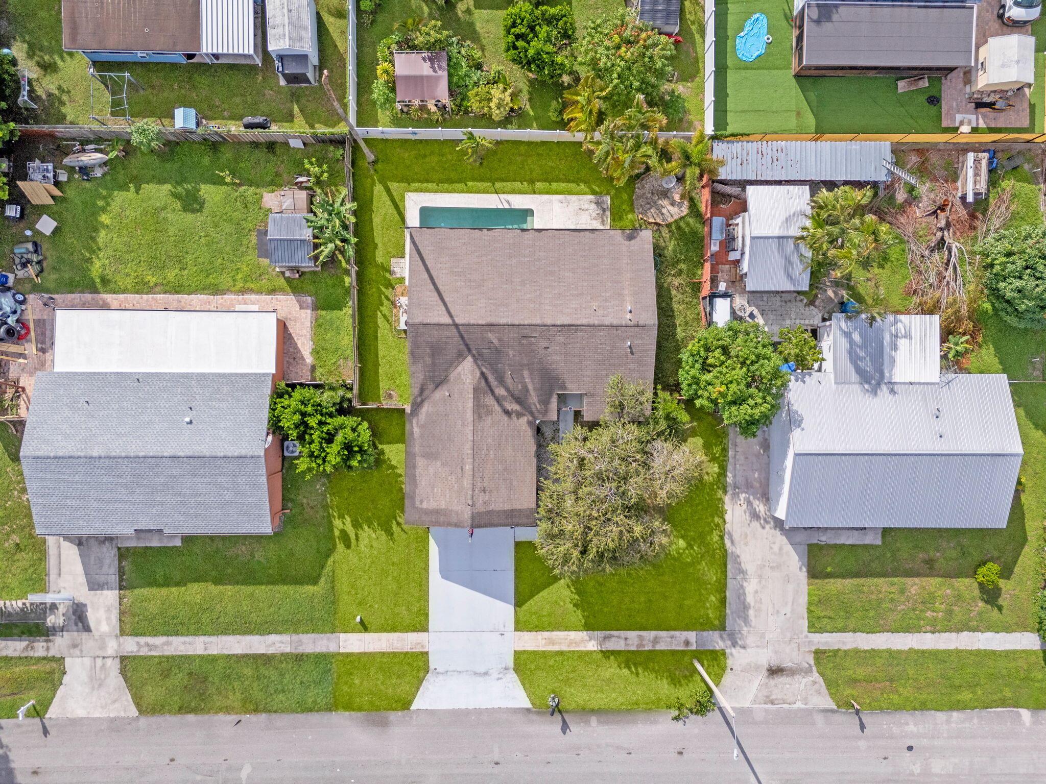 COUNTERPOINT ESTATES 10 - Residential