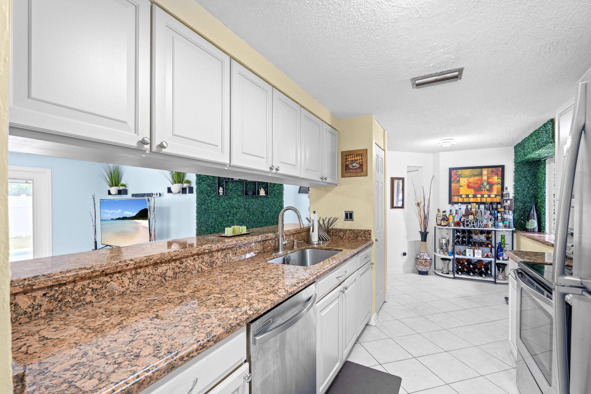 COUNTERPOINT ESTATES 10 - Residential
