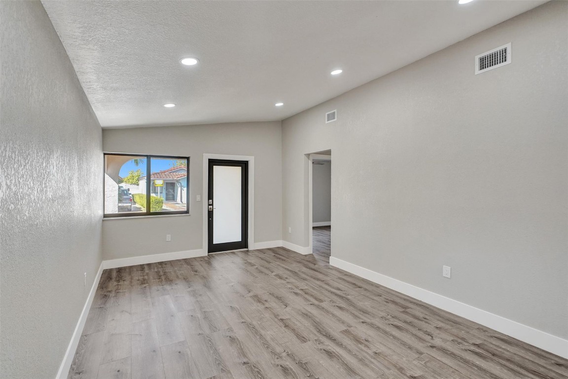 El Prado By The Lake - Residential