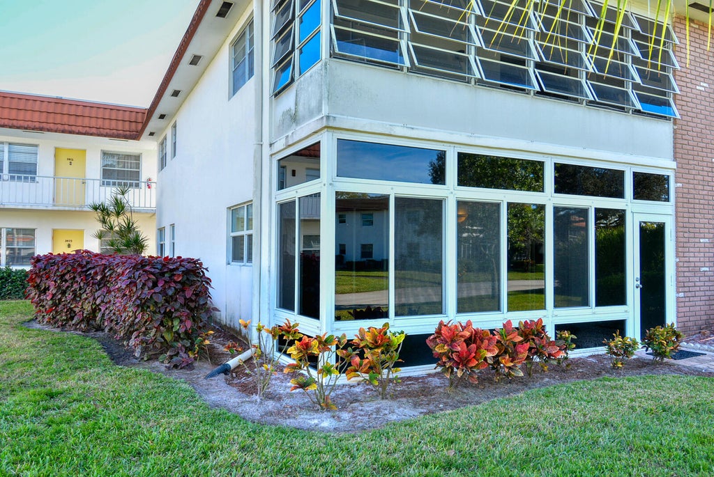 Photo of 1225 NW 21st Street #3406, Stuart, FL 34994 (MLS # R11050348)