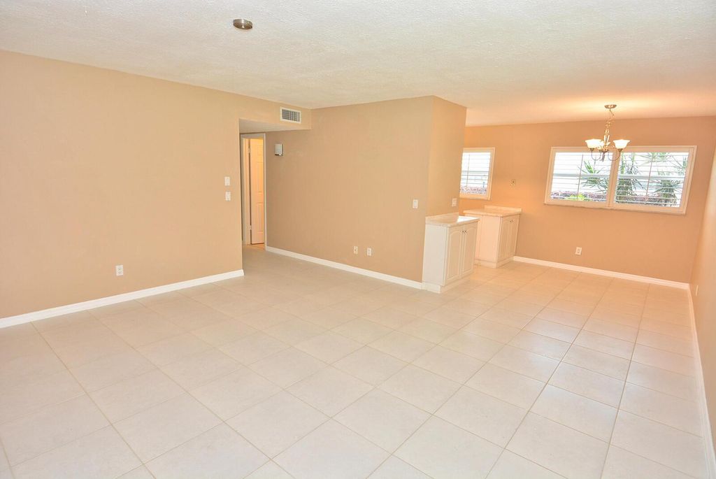 Photo of 1225 NW 21st Street #3406, Stuart, FL 34994 (MLS # R11050348)