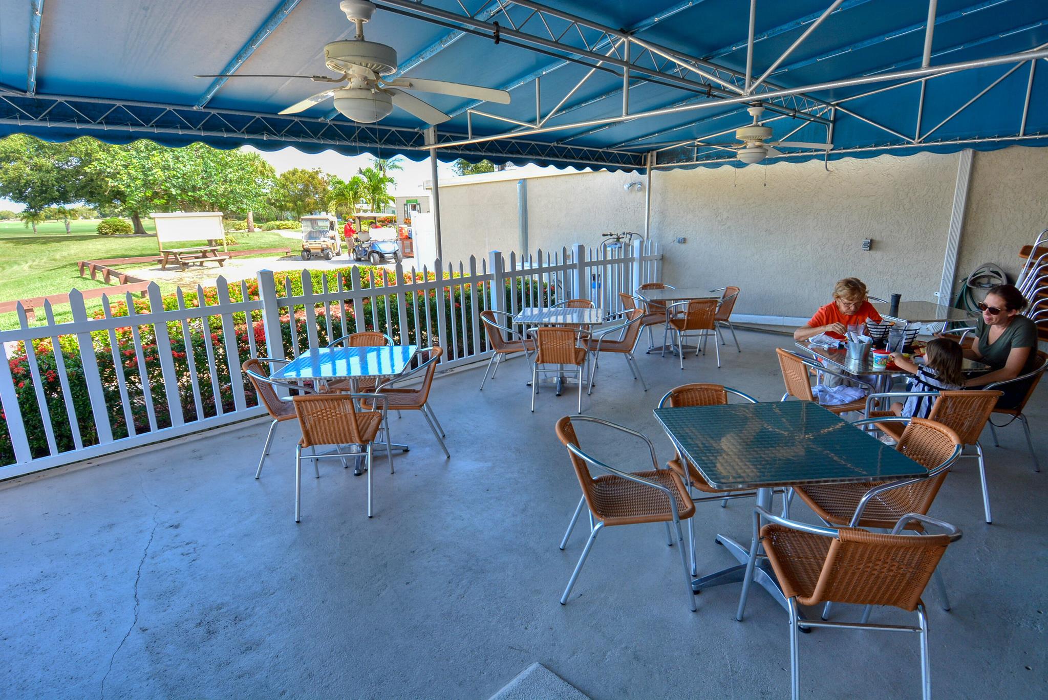 EAGLE'S RETREAT AT SAVANN - Residential