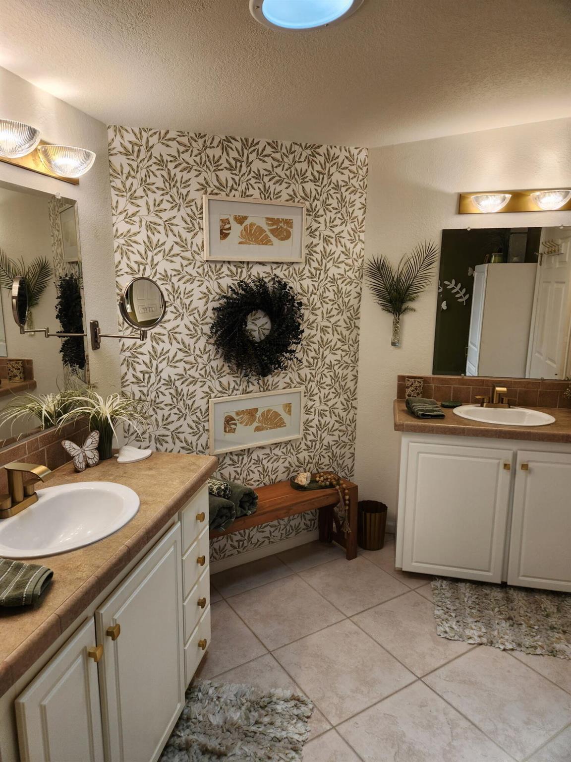 EAGLE'S RETREAT AT SAVANN - Residential