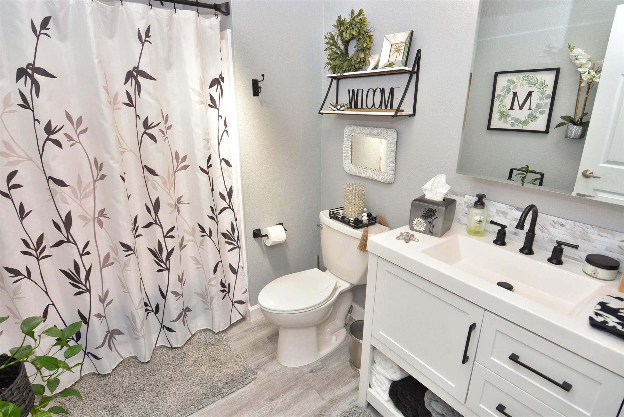 EAGLE'S RETREAT AT SAVANN - Residential