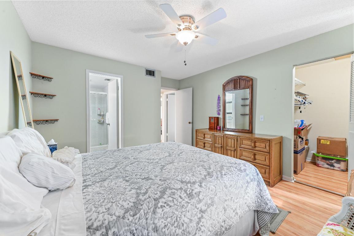 Pine Ridge South Condominiums - Residential