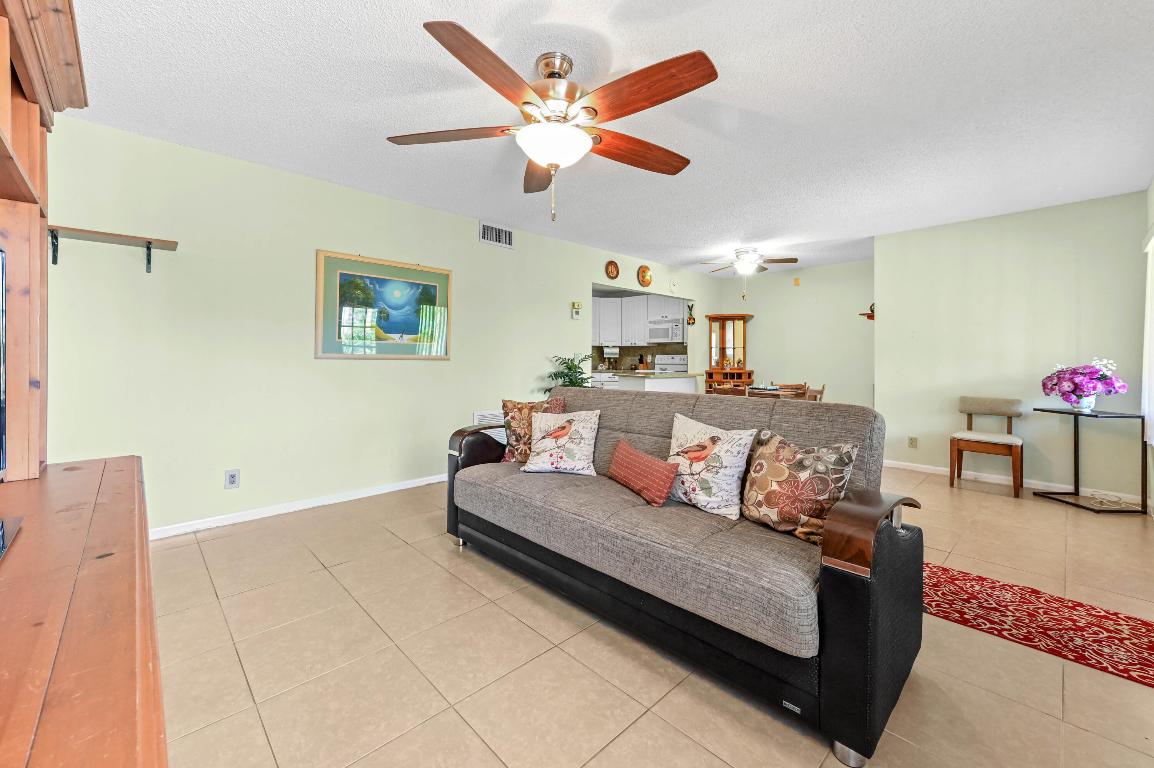 Pine Ridge South Condominiums - Residential