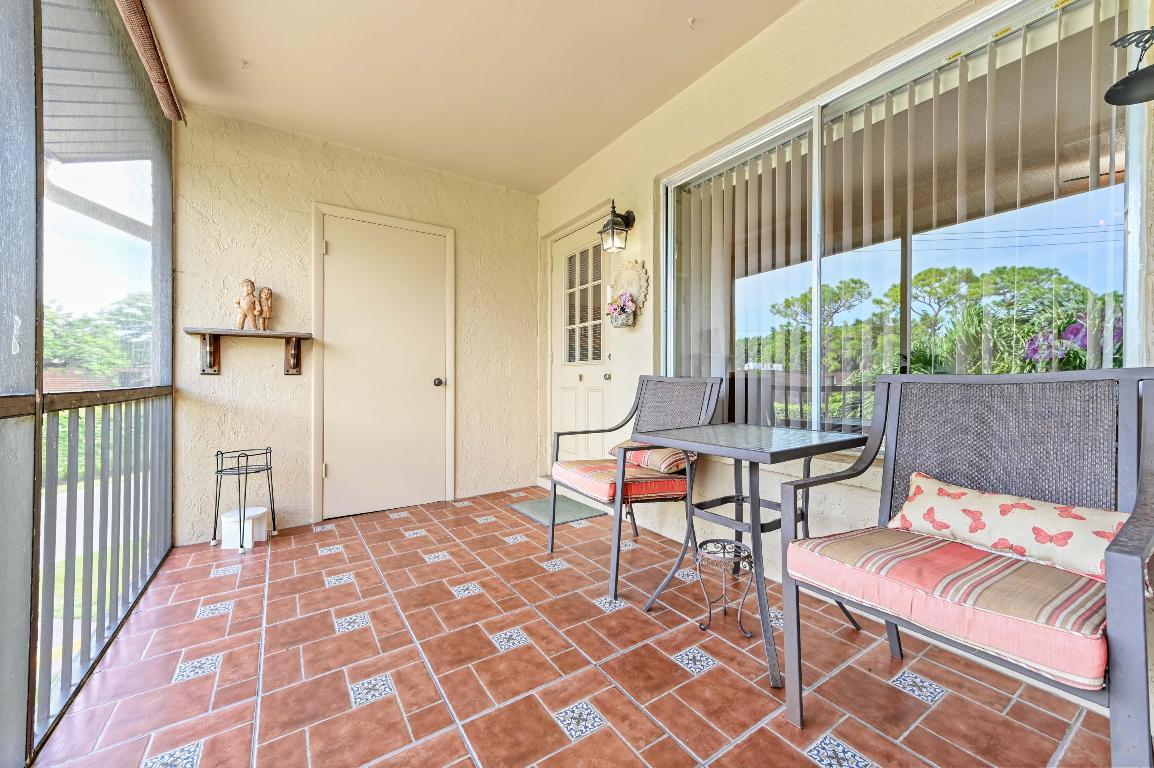 Pine Ridge South Condominiums - Residential