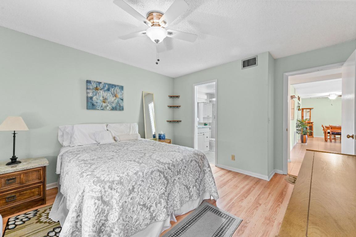 Pine Ridge South Condominiums - Residential