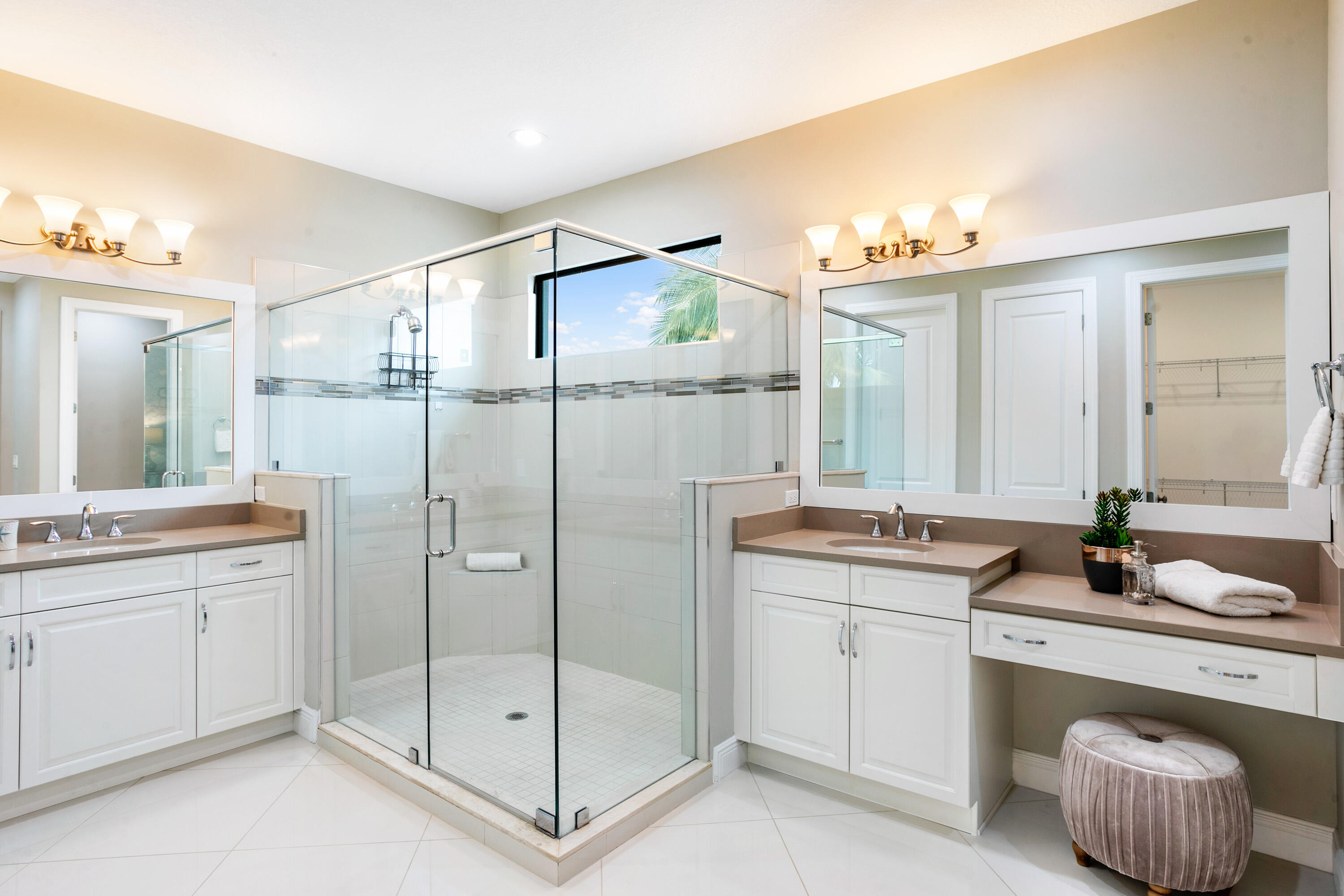 ARTISTRY - Residential Lease