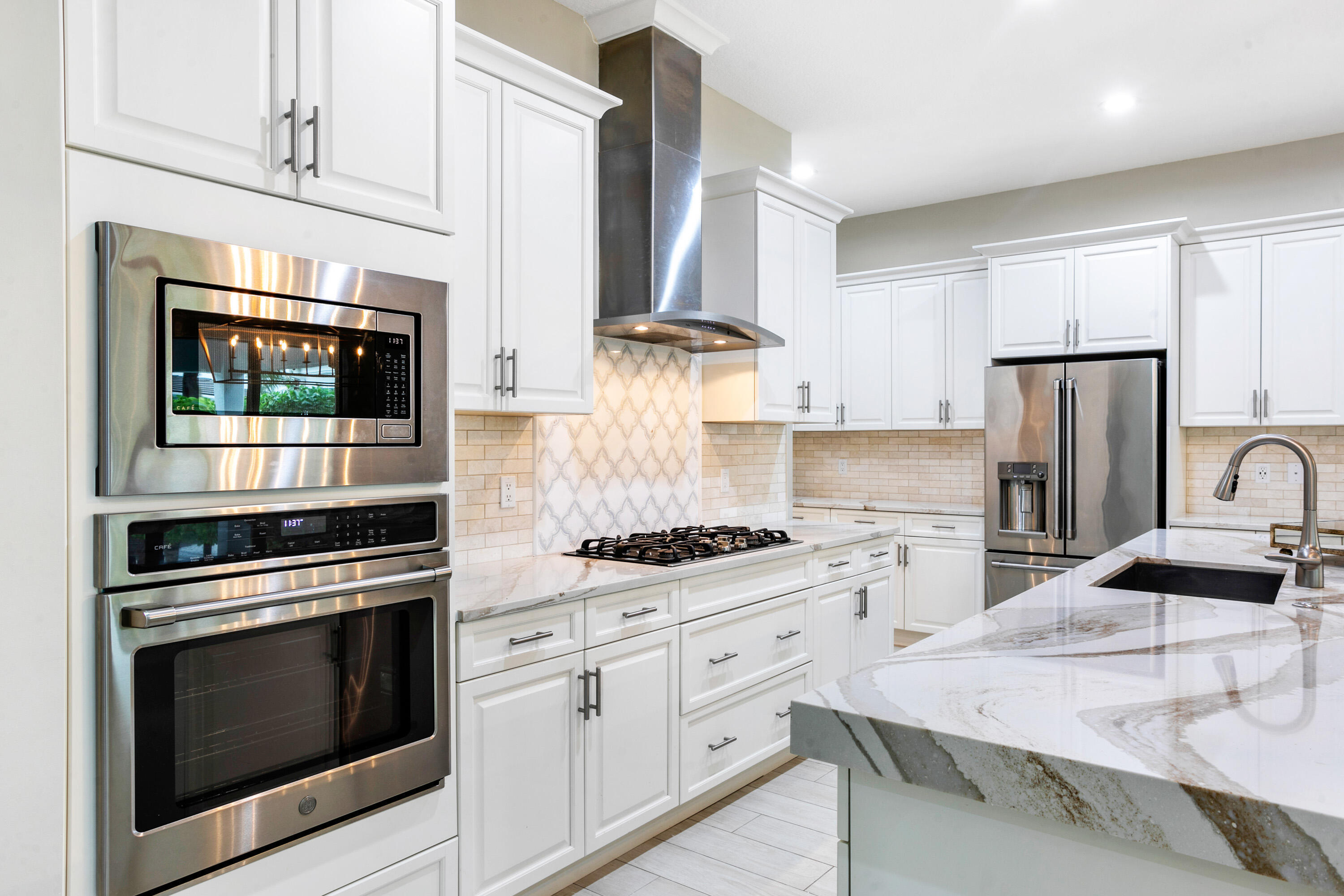 ARTISTRY - Residential Lease