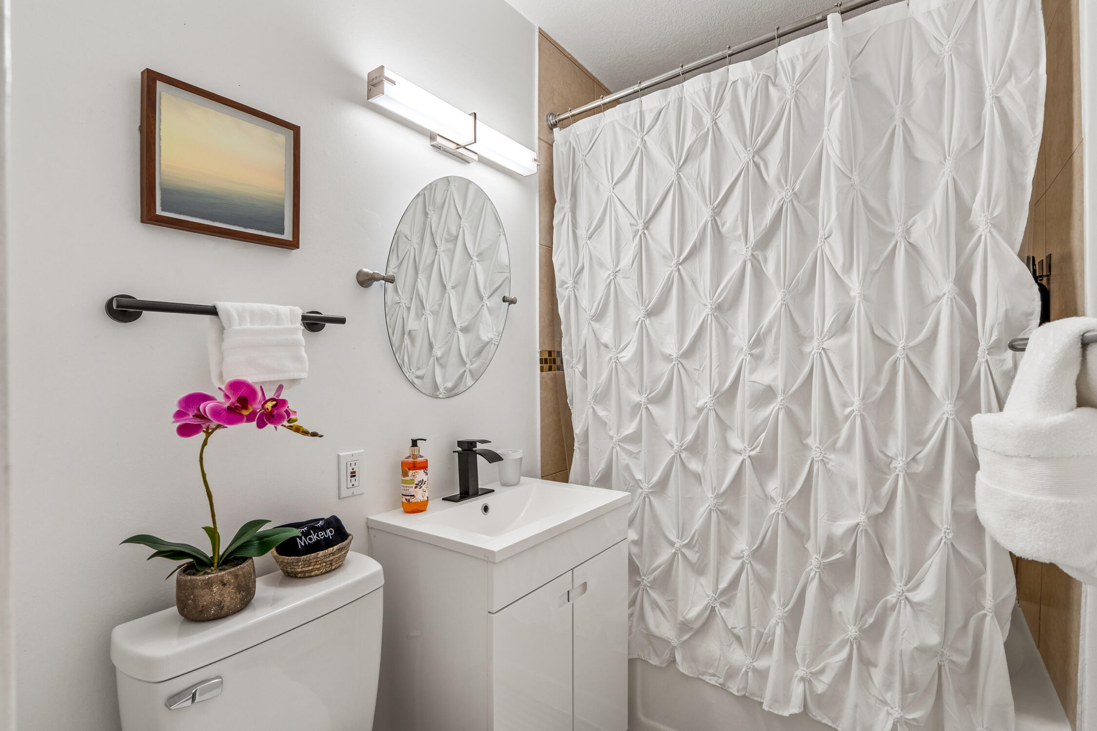 POINSETTIA HEIGHTS - Residential Lease