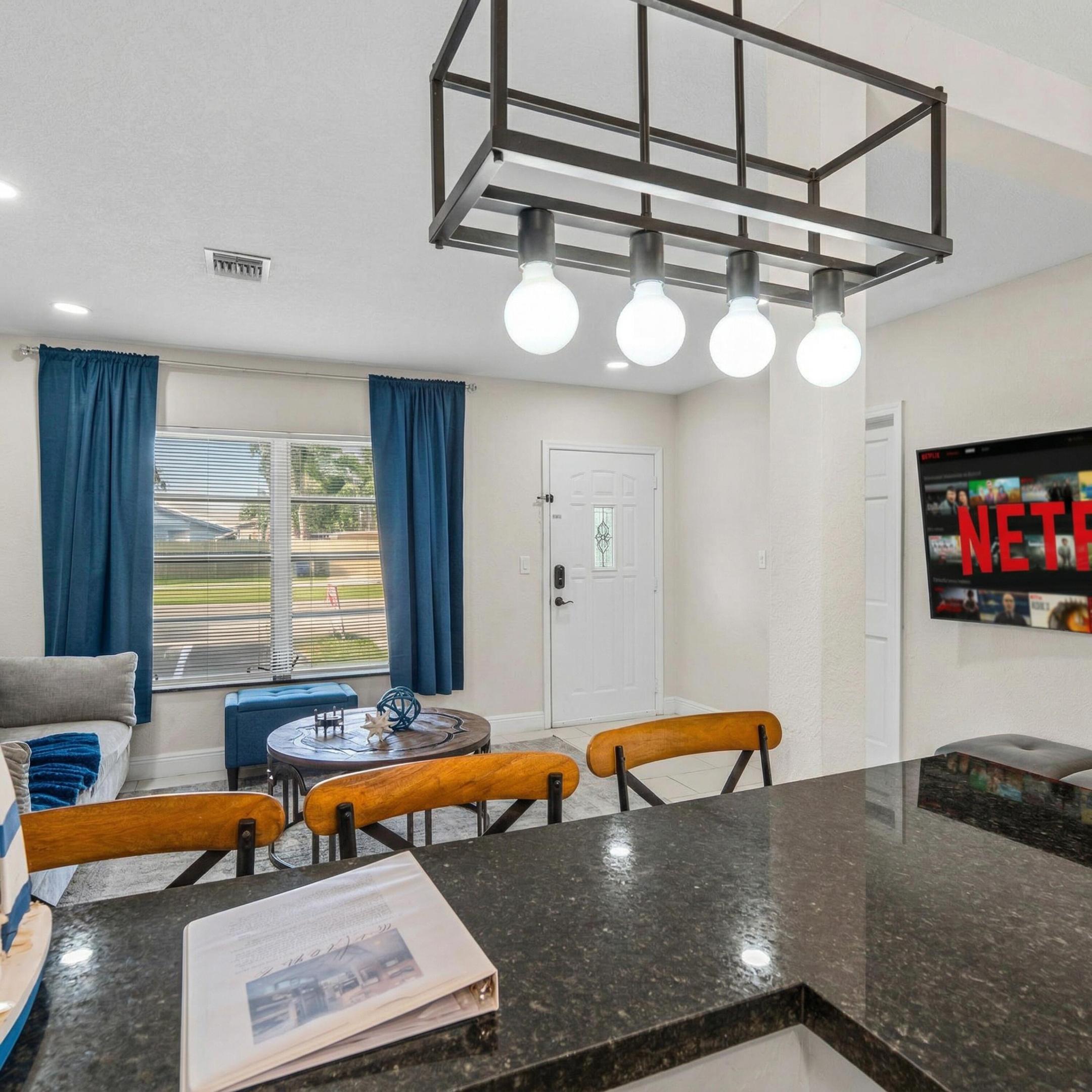 POINSETTIA HEIGHTS - Residential Lease