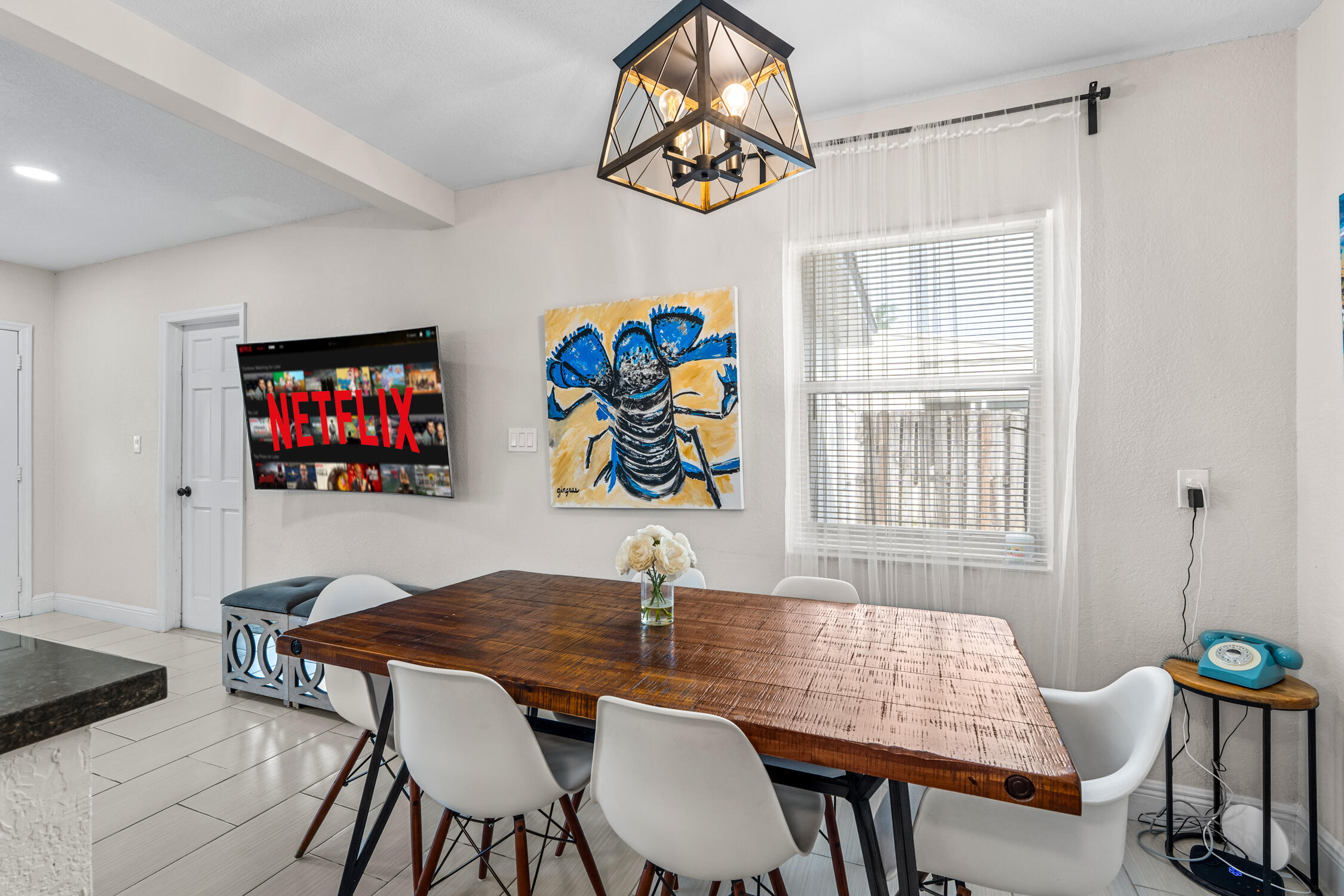 POINSETTIA HEIGHTS - Residential Lease