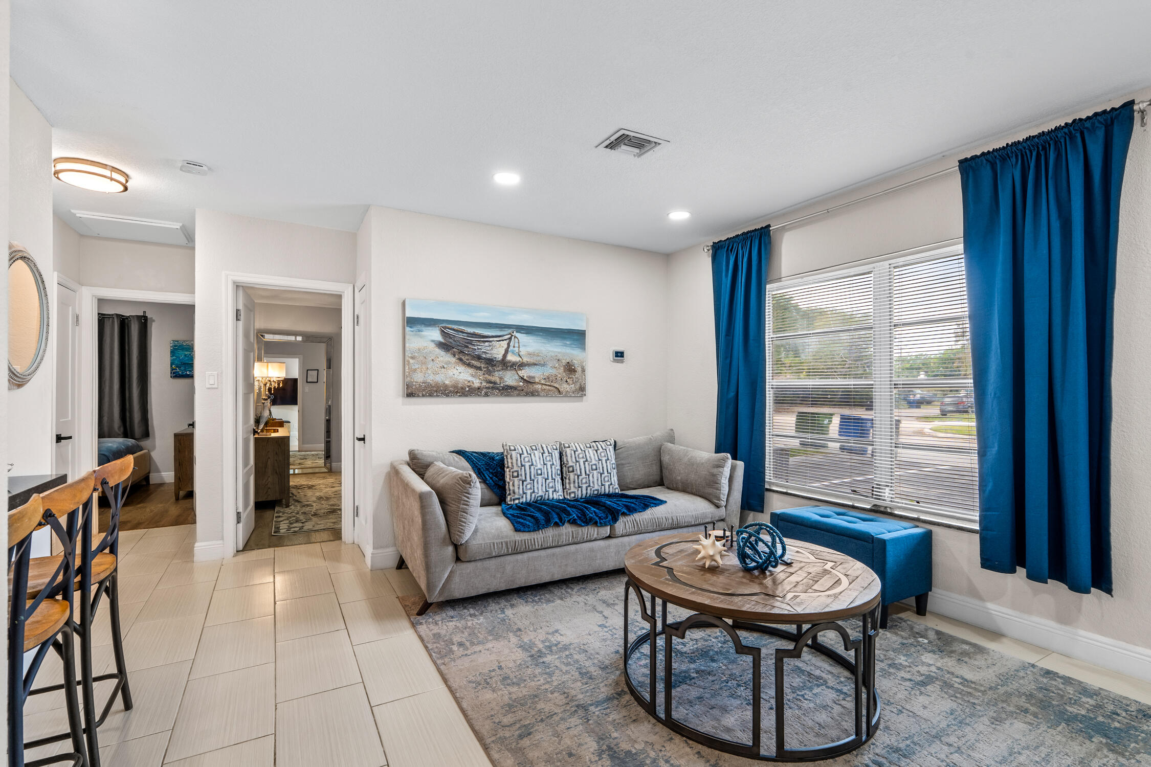 POINSETTIA HEIGHTS - Residential Lease