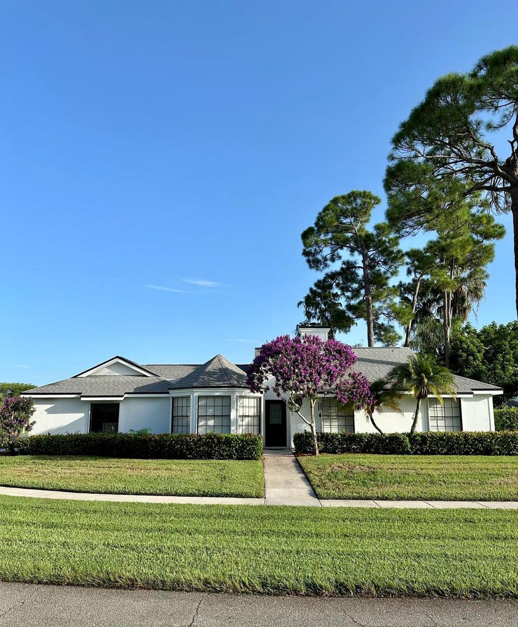Photo of 13571 Jonquil Place, Wellington, FL 33414 (MLS # R11015151)