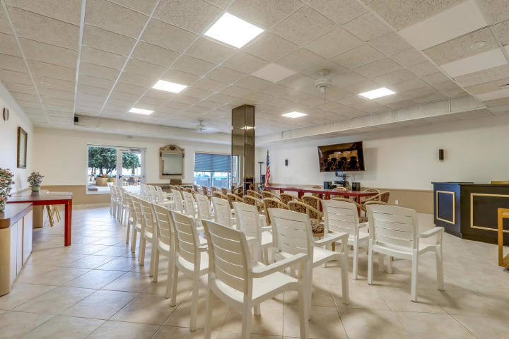 PATRICIAN OF PALM BEACH CONDO - Residential Lease