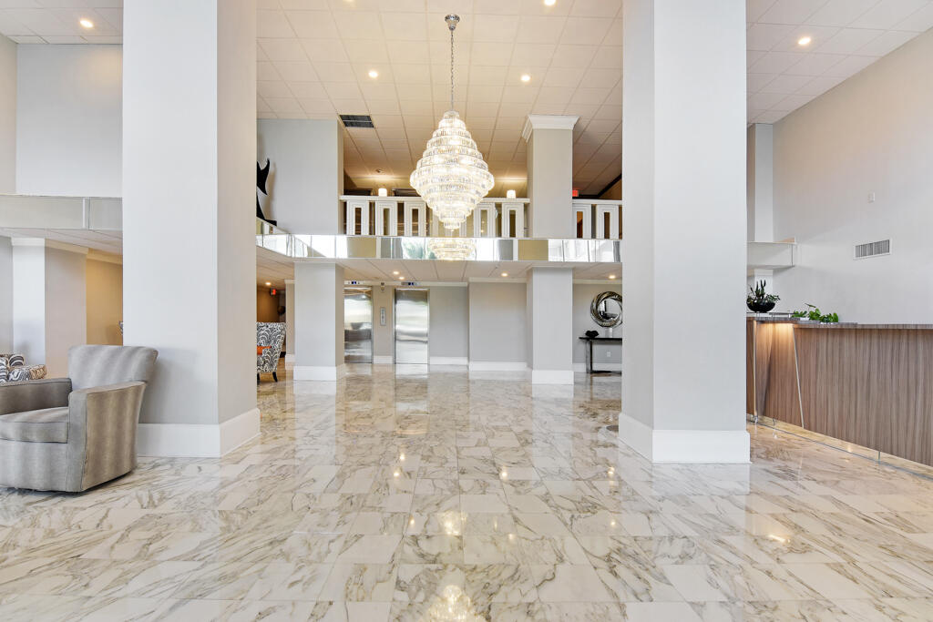 PATRICIAN OF PALM BEACH CONDO - Residential Lease