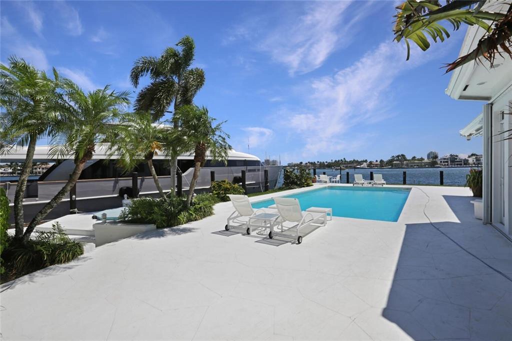 Lauderdale Harbors Sec A - Residential