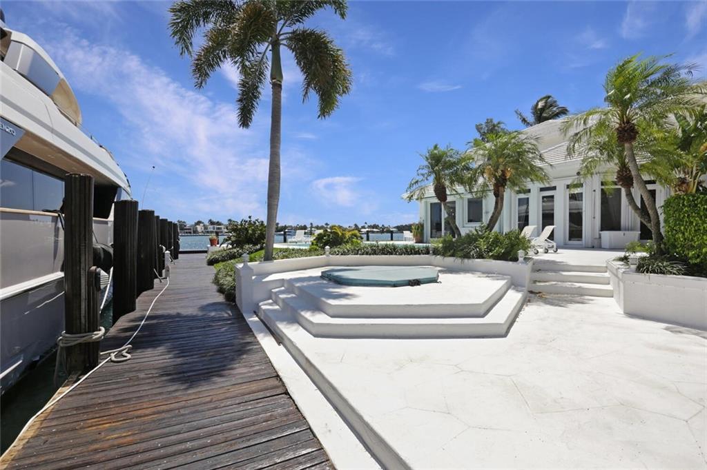 Lauderdale Harbors Sec A - Residential