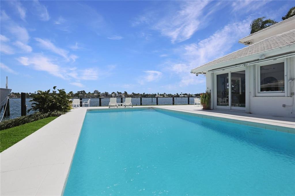 Lauderdale Harbors Sec A - Residential