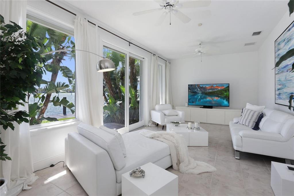 Lauderdale Harbors Sec A - Residential