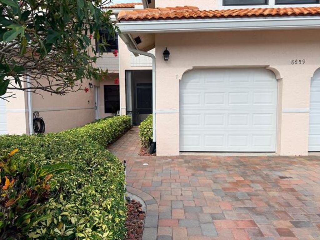 Photo of 8659 Via Reale #48i (1), Boca Raton, FL 33496 (MLS # B26002069)