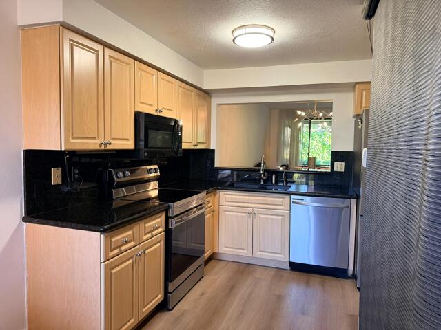 VILLA SAN REMO COND I & II FILED 3-23-89 IN OR6007 - Residential