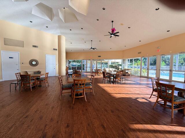 VILLA SAN REMO COND I & II FILED 3-23-89 IN OR6007 - Residential