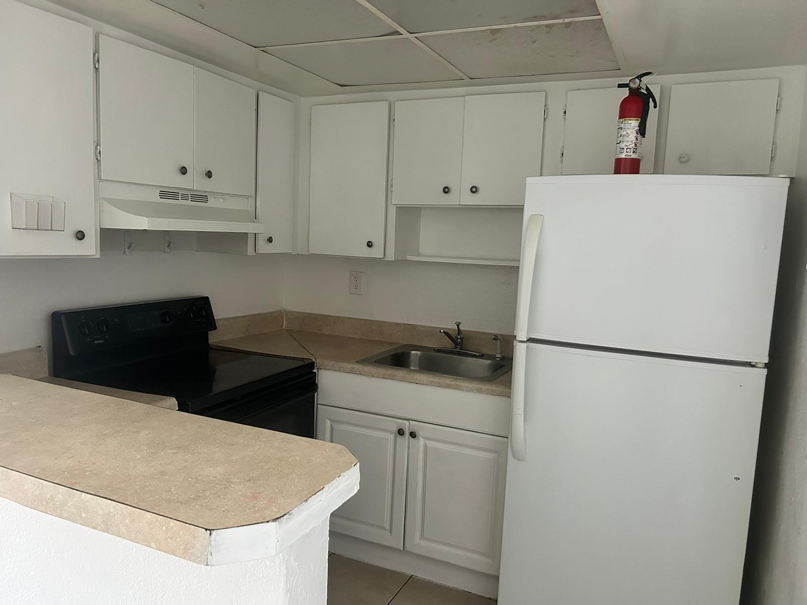 Apartment 2/1 , part of a four plex, is available for a quick and easy move in! No credit score minimum requirements! Move in today! Open kitchen , fresh paint, spacious place, convenient location. Pets are welcome with a pet fee.