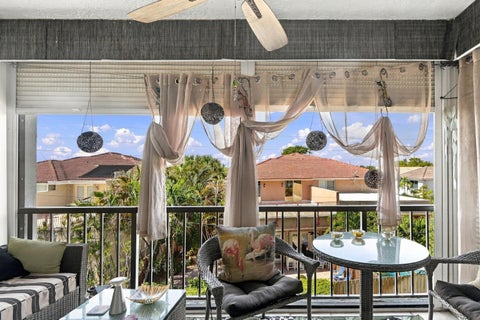 Tiny photo for 4629 POINCIANA Street #306, Lauderdale By The Sea, FL 33308 (MLS # B26085135)