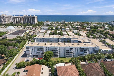 Tiny photo for 4629 POINCIANA Street #306, Lauderdale By The Sea, FL 33308 (MLS # B26085135)
