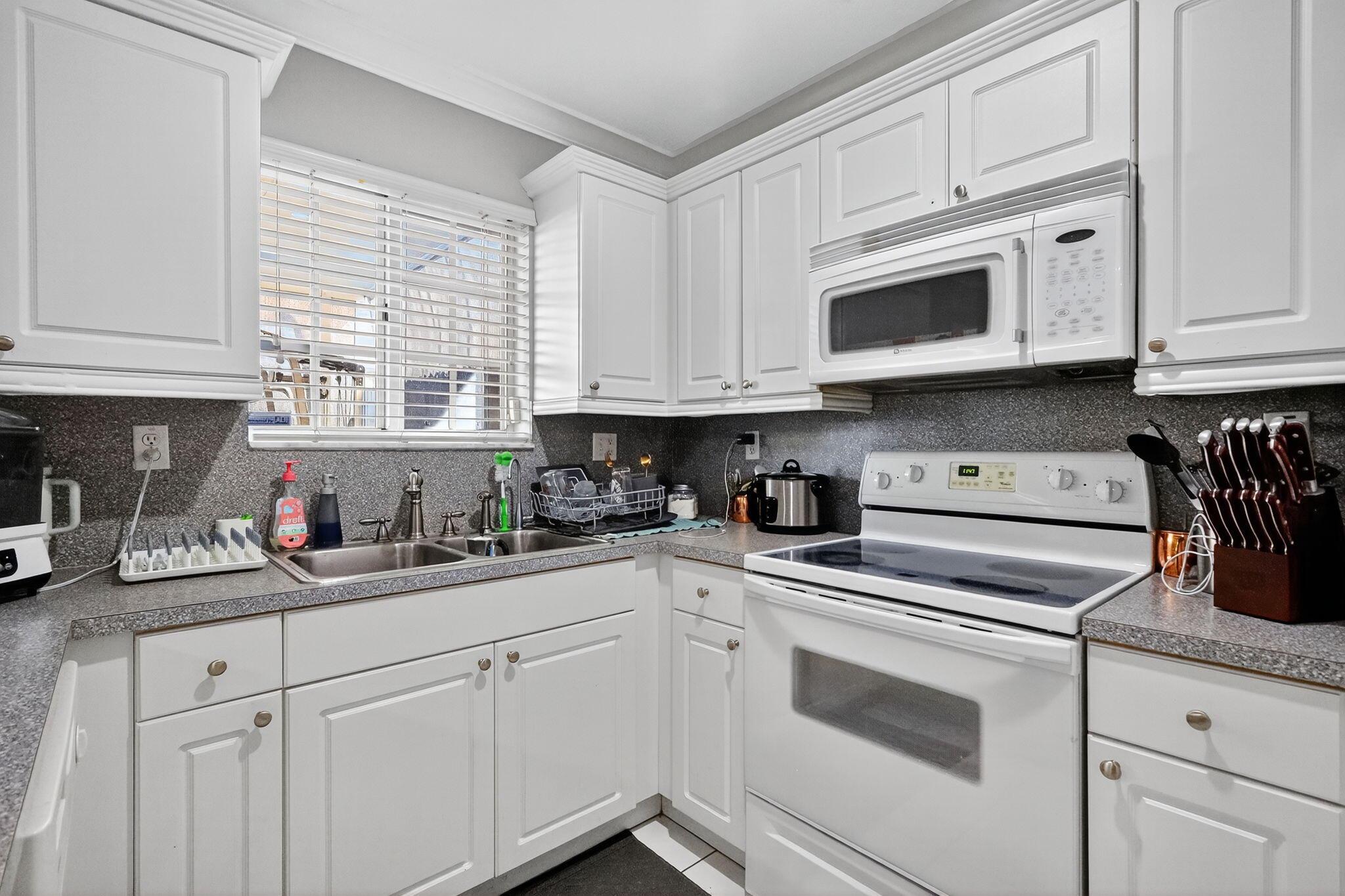 ETHEREAL GARDENS II CONDO - Residential