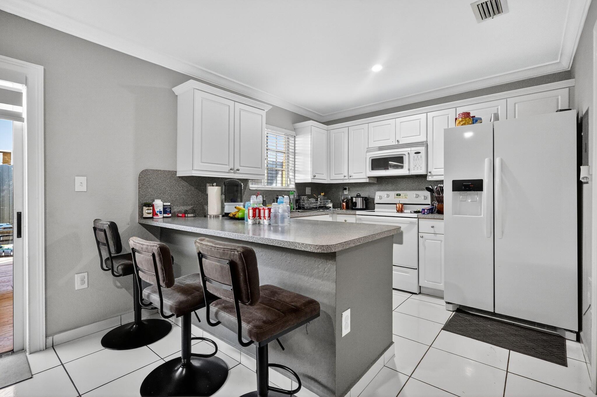 ETHEREAL GARDENS II CONDO - Residential