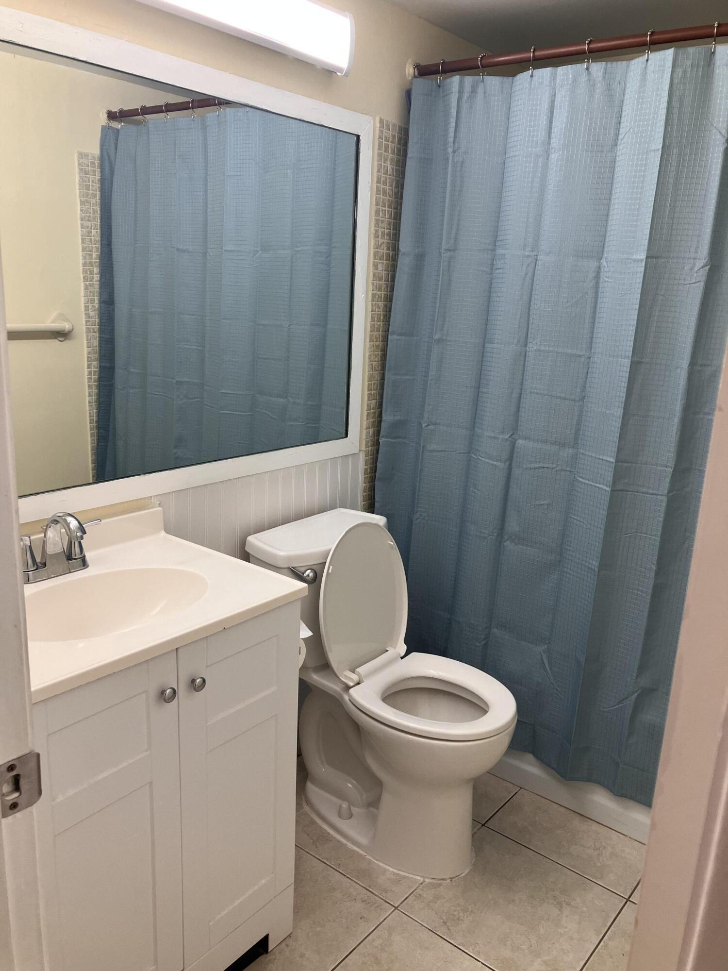 NORTHAMPTON CONDOS - Residential Lease